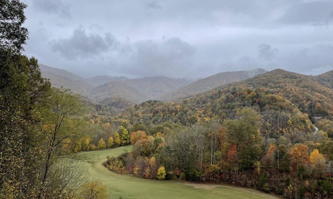 Whittier Cabin | The Mountain View Lodge - Luxury in Whittier! Awesome views from every deck!