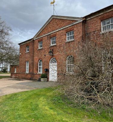 Newark Apartment | The Mulberry Apartment at Langford Hall