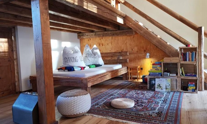 Schwanau Apartment | the music hall