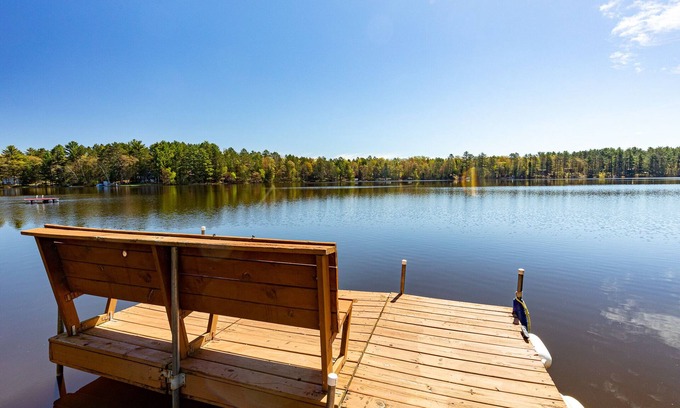 Tomahawk House | The Muskie Barn - Northwoods Sunrise Lakehouse