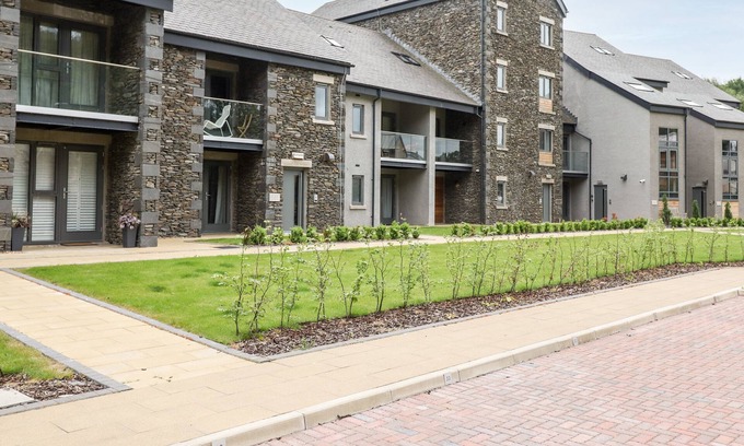 Backbarrow Apartment | THE NEST (39 IRONWORKS), pet friendly in Newby Bridge