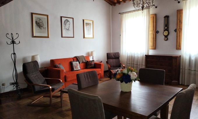 Montevarchi Apartment | the nest APUS Architect Apartment