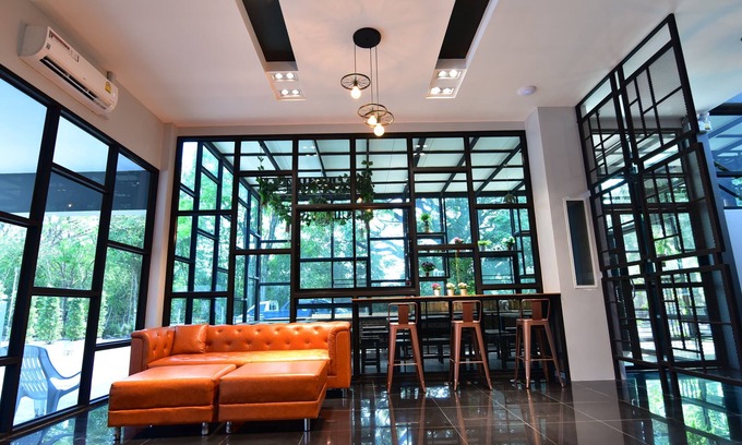 Nakhon Ratchasima Hotel | The Nest Hotel by Ploy