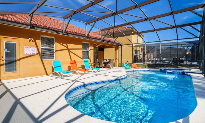 Watersong House | The New Woodlands Villa @ Watersong - A 4 bed 3 bath South Facing Pool Home