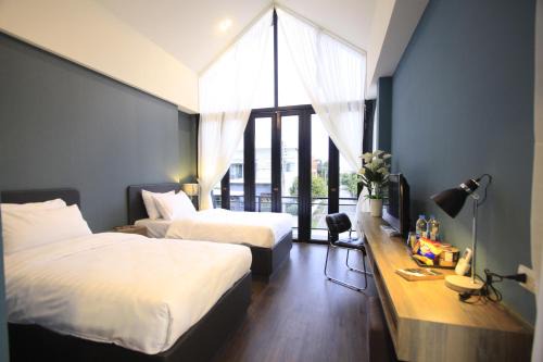 San Sai House | The Nichehome Waterside Living