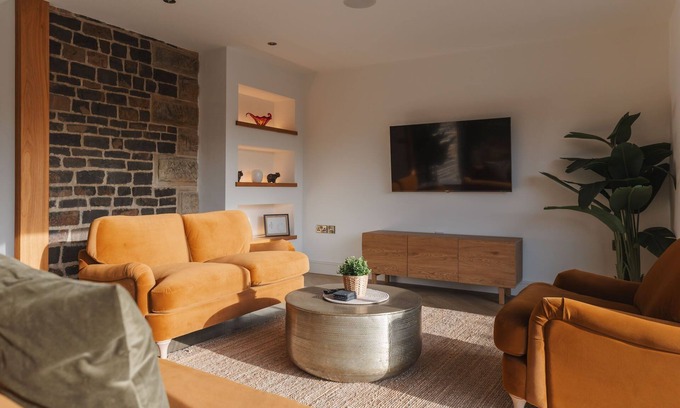Carlton-in-Cleveland Cottage | The Nook Great Ayton Yorkshire - a cottage that sleeps 6 guests in 3 bedrooms