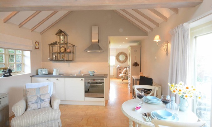 Saxmundham Cottage | The Nookery at Snape Hall