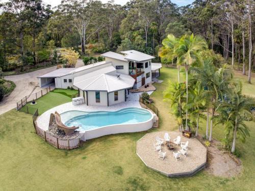 Tinbeerwah House | The Noosa Ranch- Where Nature meets Luxury