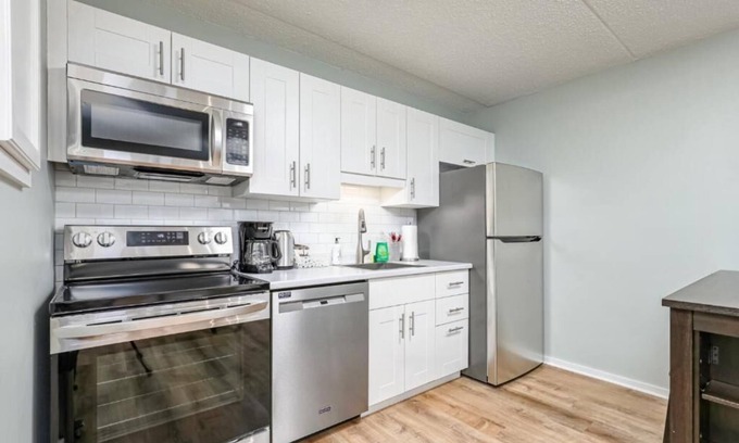 Collingwood House | The Nordic -Central Collingwood Condo