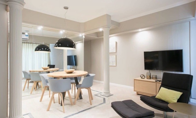 Retiro Apartment | The Nordland - Elegant 3 Bedroom in Recoleta