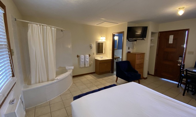 Corinth Hotel | The North Star Inn