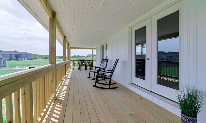 Orange House | The Oasis at Lake Anna