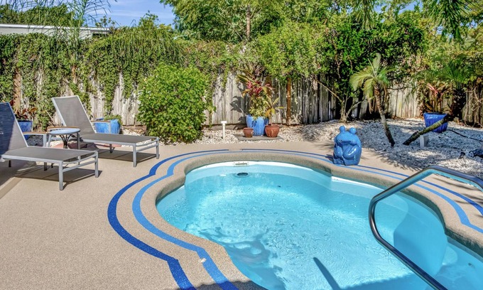 Riverview Estates House | The Oasis-Private Heated Pool, Hot Tub, Outdoor living space-5mi to beach