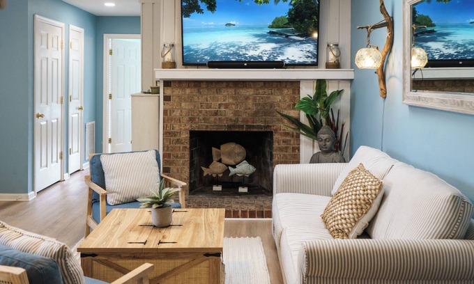 Kitty Hawk Condo | The OBX Zen Den - Condo unit in the heart of the Outer Banks with pool