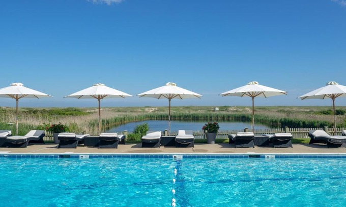 Amagansett Dunes Apartment | The Ocean Dunes at Amagansett