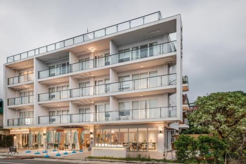 Shimen District Apartment | The Ocean House