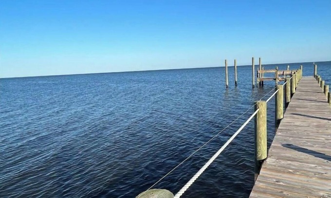 Carrabelle House | The Octagon House on the Gulf