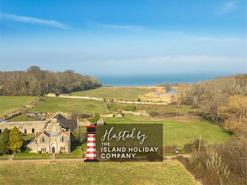 Ryde House | The Old Abbey Farmhouse - Stay at Quarr Abbey Monastery - Pet-Friendly Farmhouse with History & Countryside Views, surrounded by woodland & nature