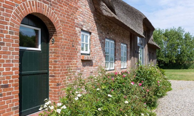 Tumlauer Koog Apartment | The Old Barn - Suite Anna (ID 349)