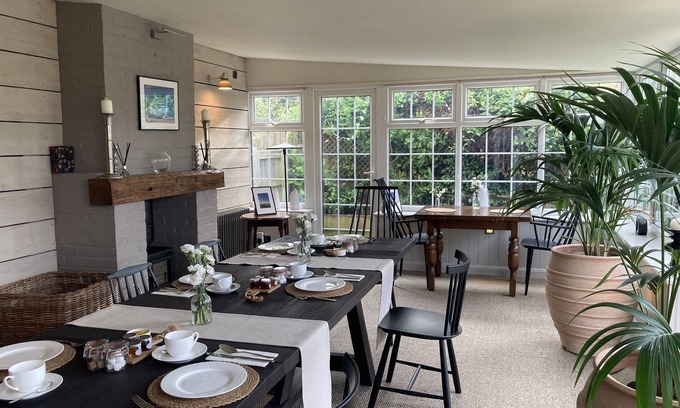 Grimston Bed & Breakfast | The Old Bell