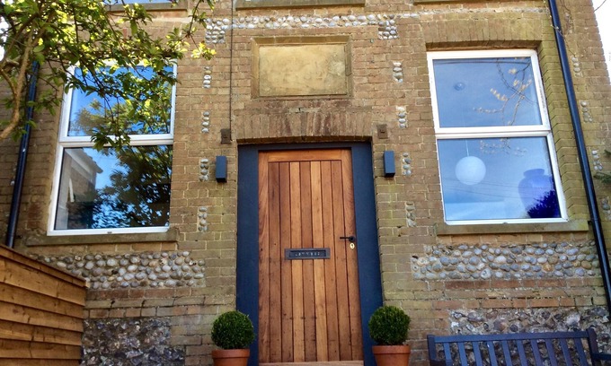 Syderstone House | The Old Chapel , Contemporary Accommodation