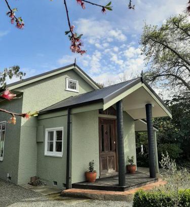 Riwaka House | The Old Chapel