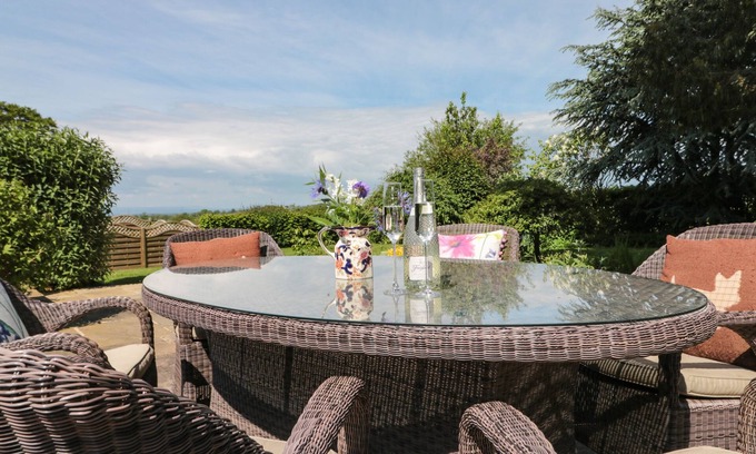 Scawton Cottage | THE OLD DAIRY, pet friendly, character holiday cottage in Thirsk