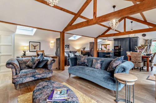 Irstead House | The Old Forge - Swanton Abbott