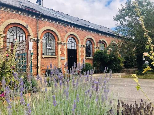Wallingford House | The Old Foundry