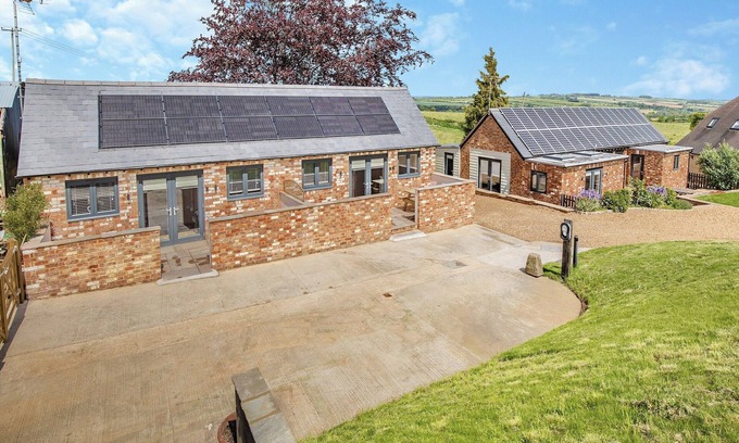 Chipping Norton Cottage | The Old Stables 2 - UK46683