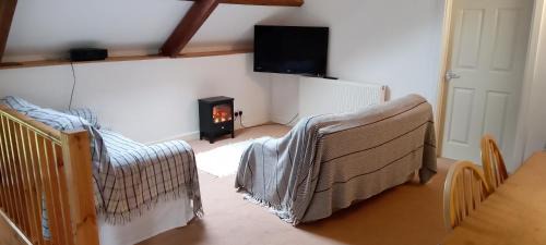 Whitland House | The Old Granary