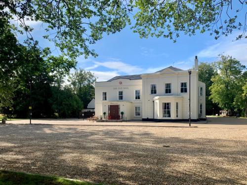 Acresford Hotel | The Old Hall Hotel