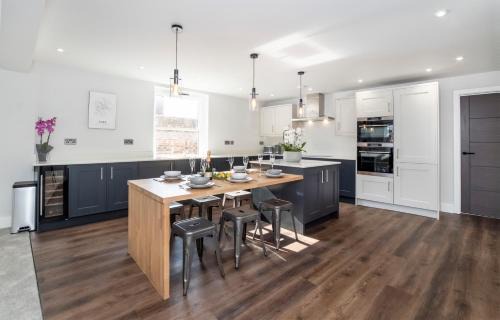 York Apartment | The Old Hotel