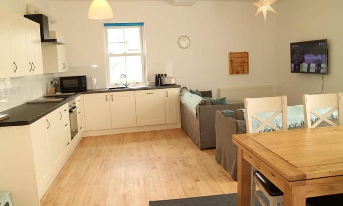 Eyemouth Apartment | The Old Legion