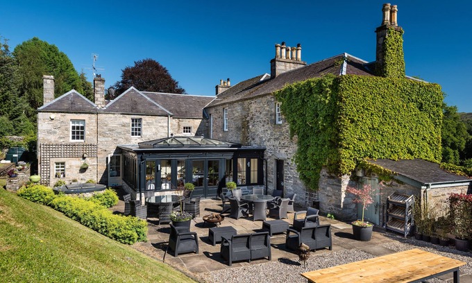 Foss Hotel | The Old Manse of Blair
