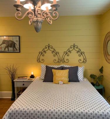 Brenham House | The Old Pecan House