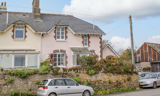 Down Thomas House | The Old Post Office