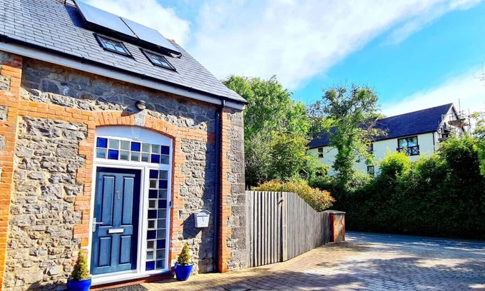 Tenby Cottage | The Old Pump House -Tenby