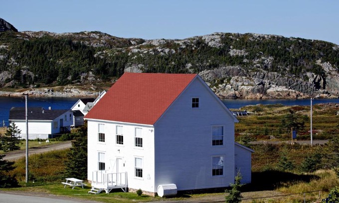 Salt Harbour House | The Old Salt Box Co. - Evelyn's Place