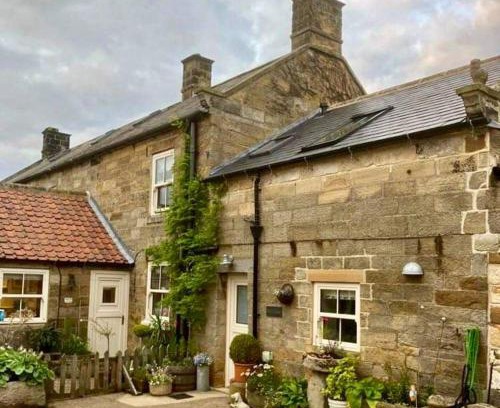 Sleights House | The Old Tackroom, Luxury Barn