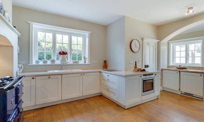 Holme House | The Old Vicarage - Five Bedroom House, Sleeps 12