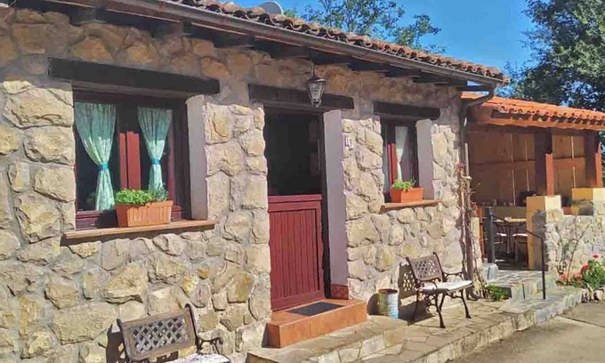 La Cueva Cottage | THE OLD WOMAN'S HOUSE