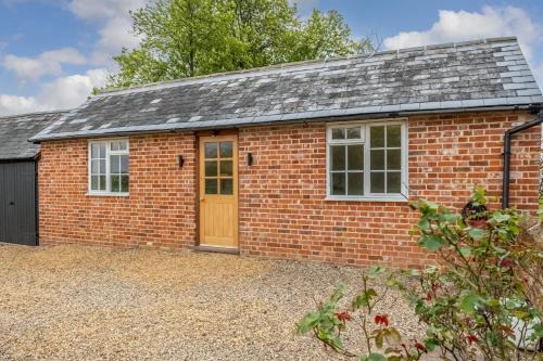 Pentlow House | The Old Woodstore