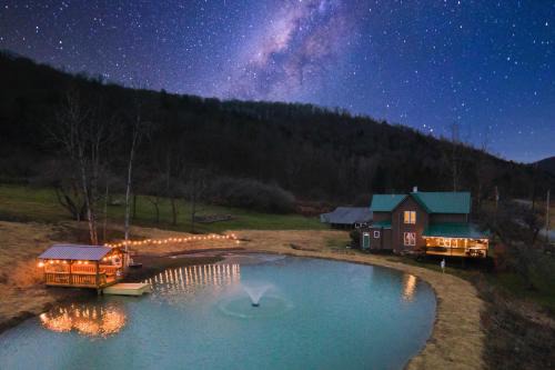 Turtlepoint House | The Olde Homestead with Mtn Views Near Coudersport