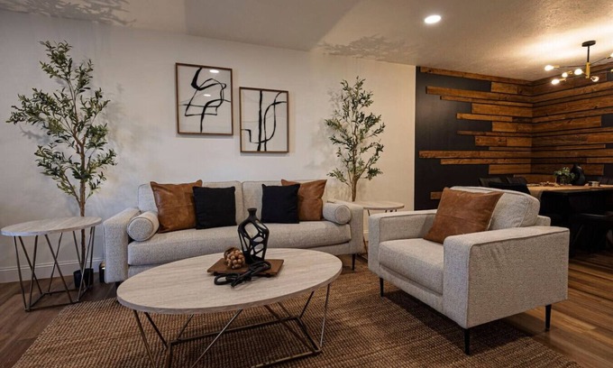 Sioux Falls Apartment | The Olive Branch | Beams & Fireplace | Wine Bar