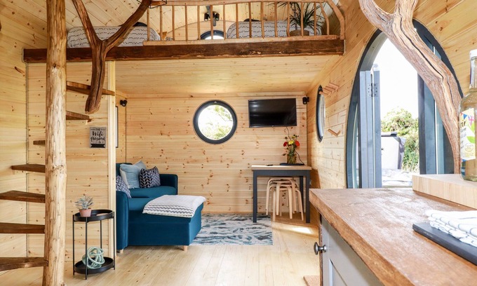 Mabe Cottage | The Olju