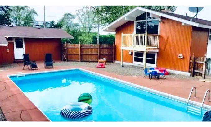 Eden House | The Orange House with heated pool, Sleeps 8