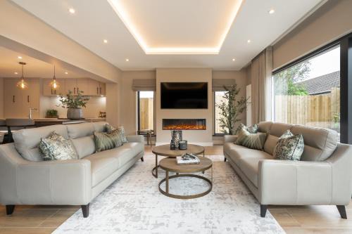 Newcastle House | The Orchard, 5 Star Luxury Accommodation