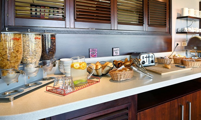 Castets Hotel | The Originals City, Hôtel Les Bruyères, Dax Nord