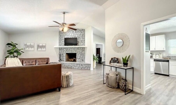 Azalea Park House | The Orlando Retreat.nn
